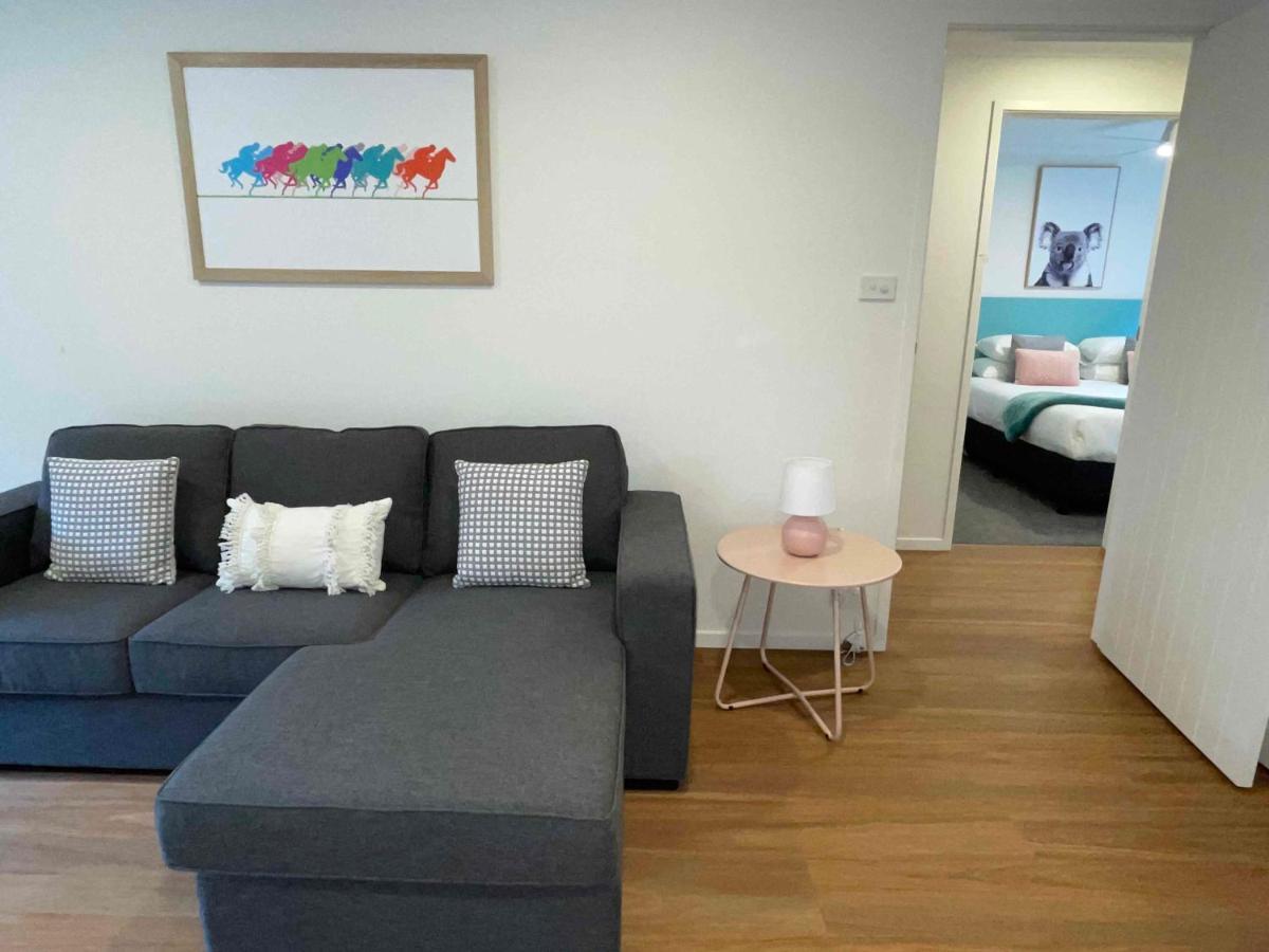 Racecourse Apartments Warrnambool Extérieur photo